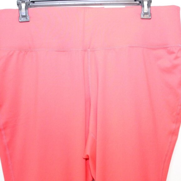 NWT LIVI Active Lane Bryant Carpi Legging Pants Red Crop Plus Size 22/24 H13556 - Picture 4 of 10